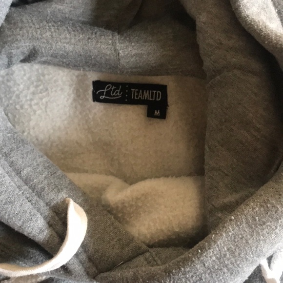 Medium team LTD sweater - Picture 2 of 3